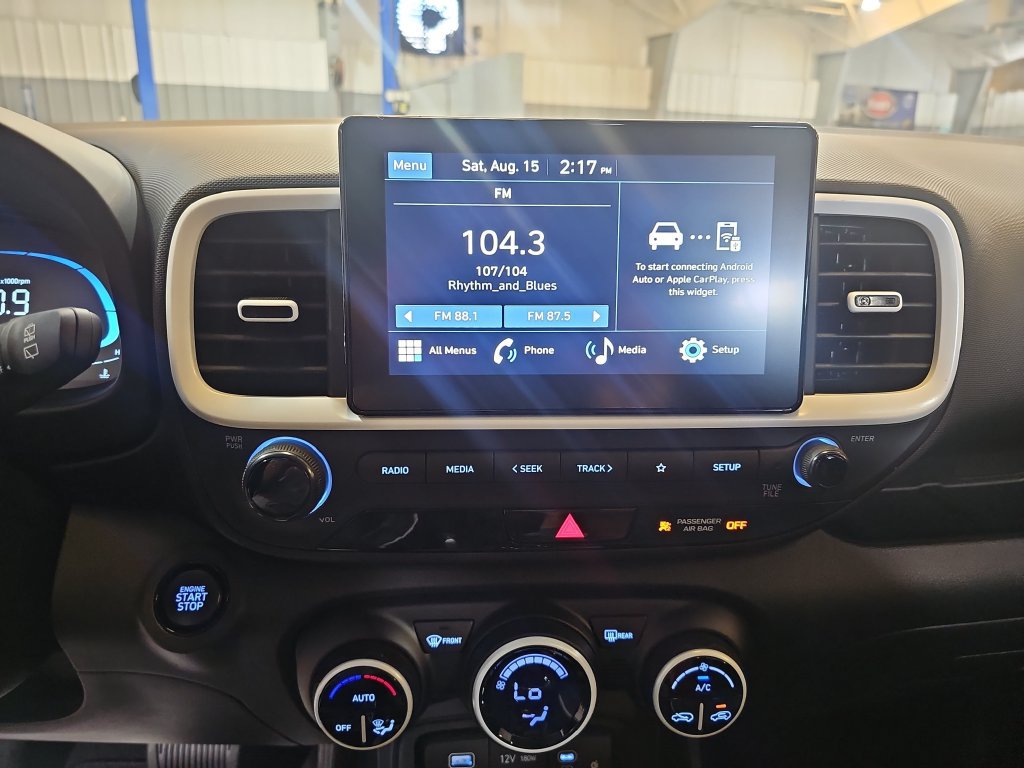 New 2026 Hyundai Venue SEL FWD image 19