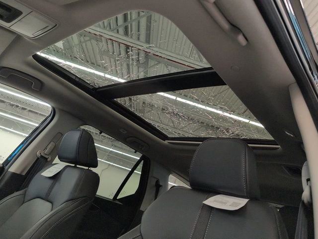 New 2025 Honda Pilot Touring image 18