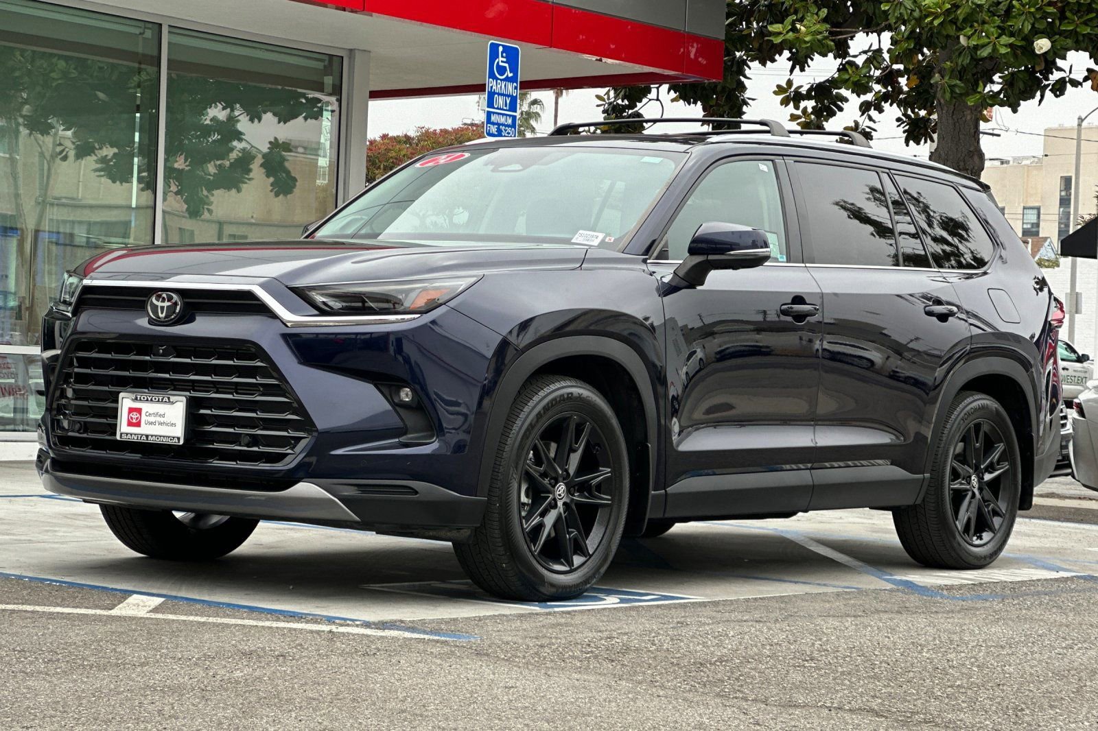 Certified 2024 Toyota Grand Highlander AWD Hybrid image 8