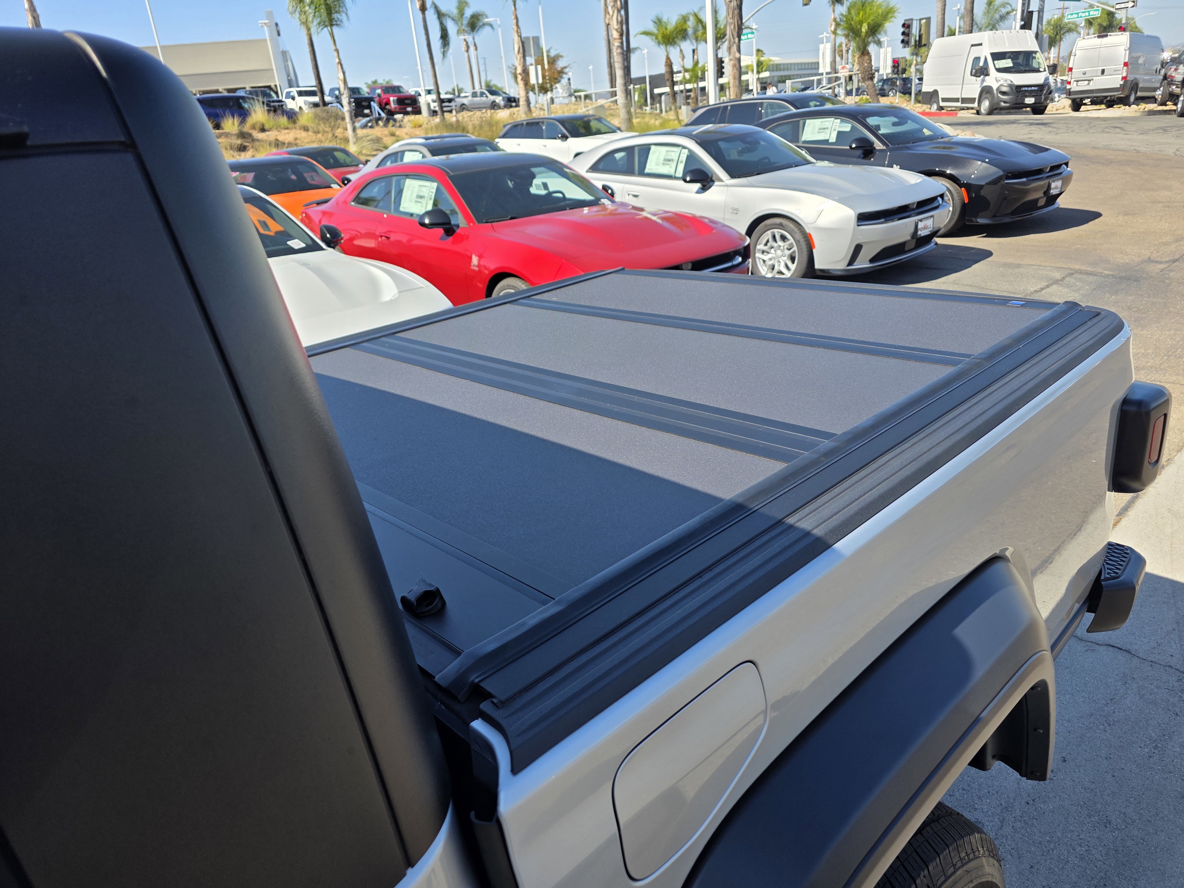 Certified 2023 Jeep Gladiator Sport image 21