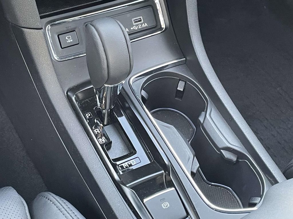 Used 2025 Subaru Ascent Bronze Edition w/ Onyx Package image 26