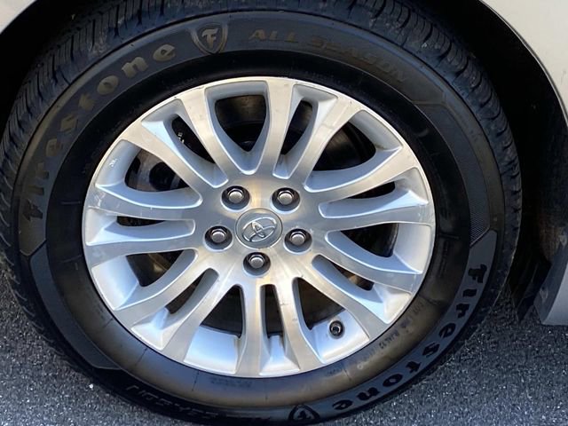 Used 2017 Toyota Sienna XLE Premium FWD image 30