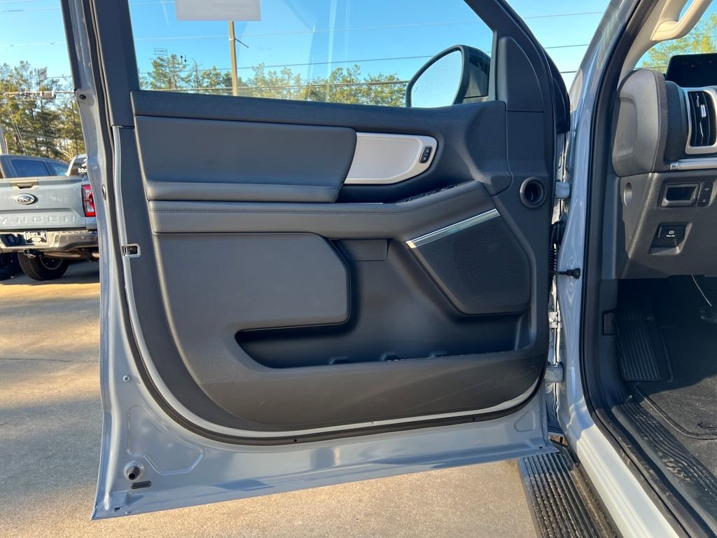 New 2026 Ford Expedition Max Active RWD image 11