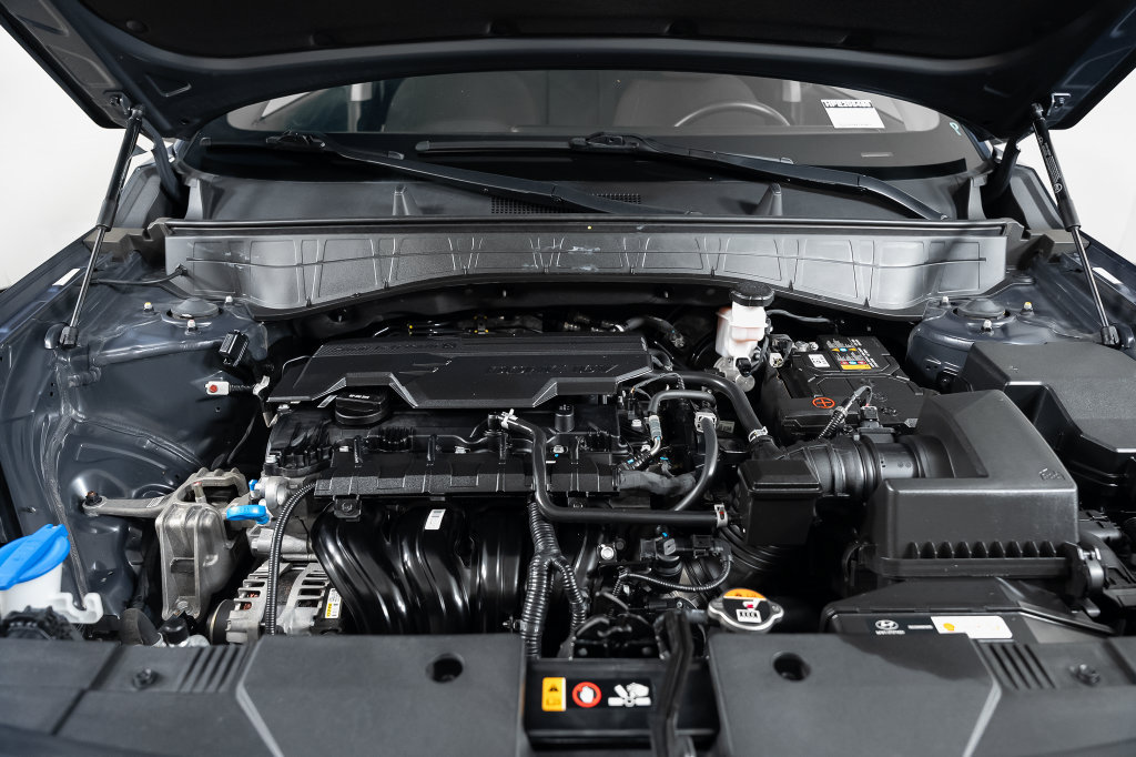 Certified 2025 Hyundai Kona SEL FWD image 38