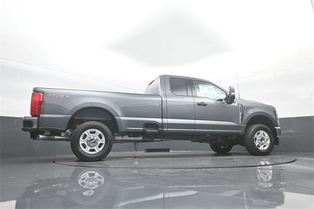 New 2026 Ford F250 XLT image 30