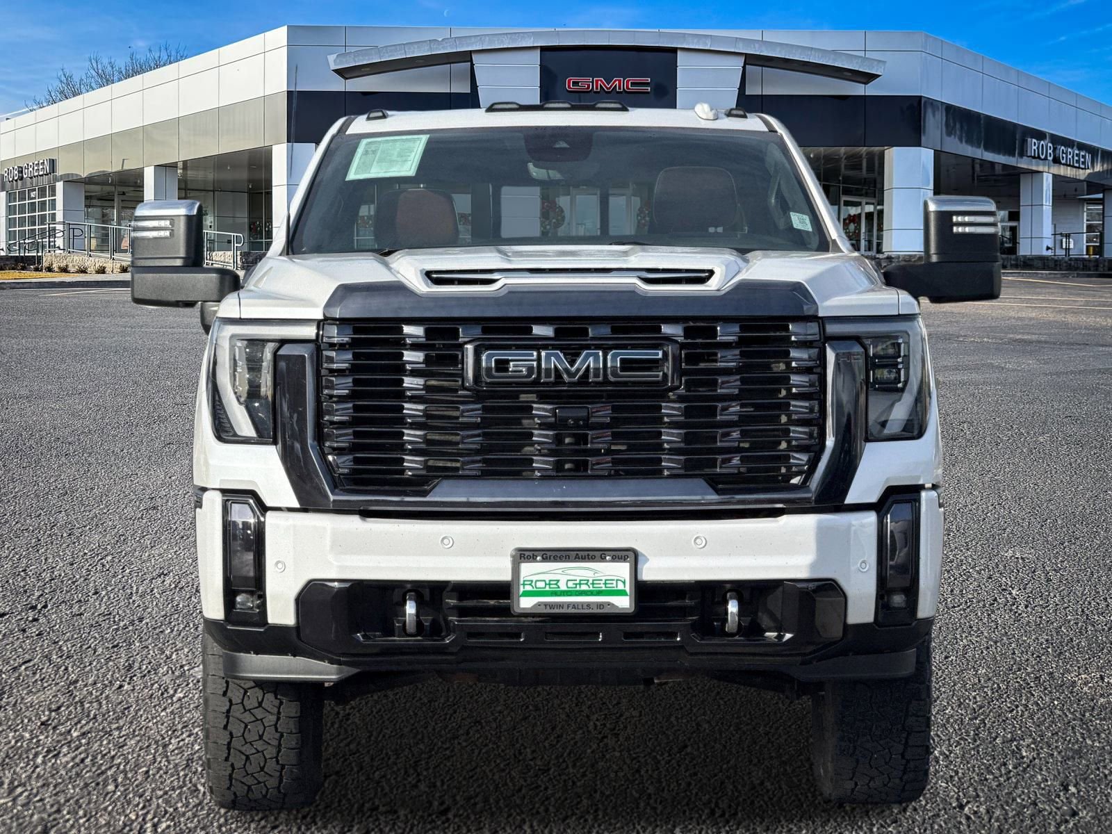 Used 2024 GMC Sierra 3500 Denali Ultimate image 8