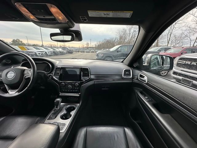 Used 2020 Jeep Grand Cherokee Limited image 31
