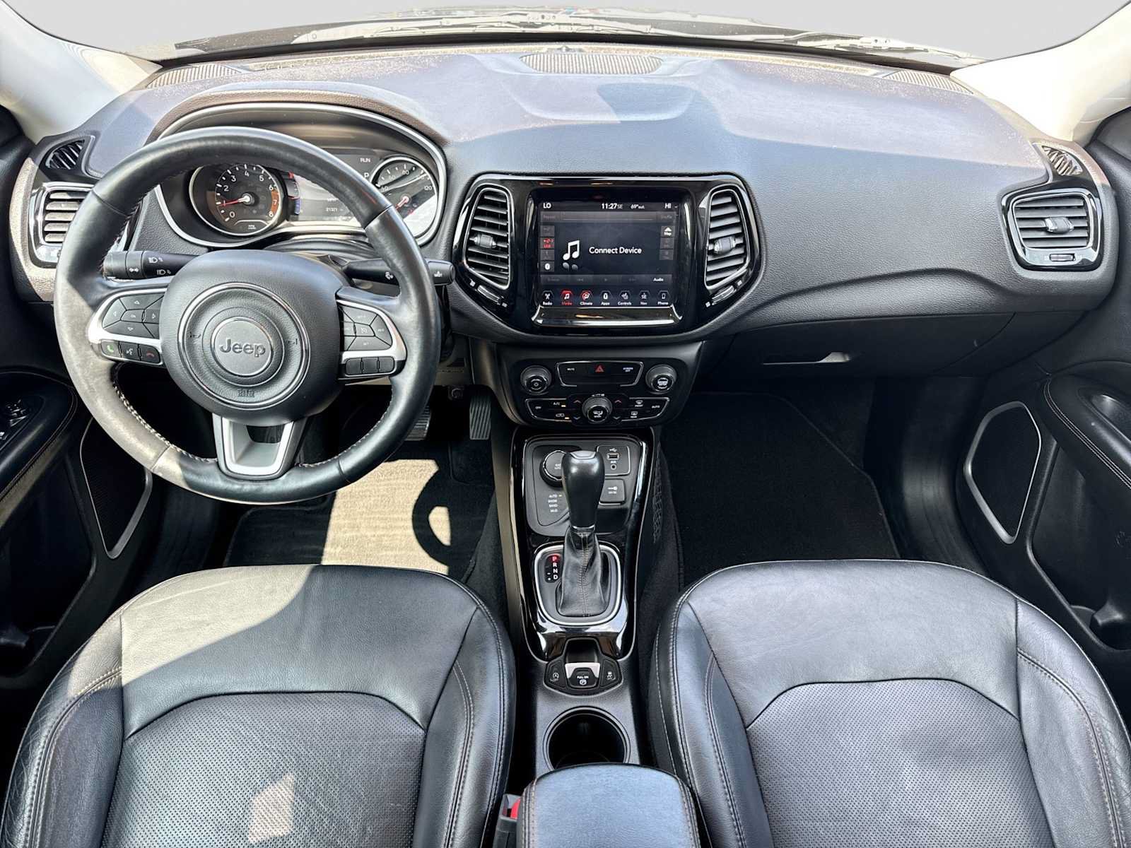 Used 2018 Jeep Compass Limited w/ Navigation Group AWD/4WD image 14