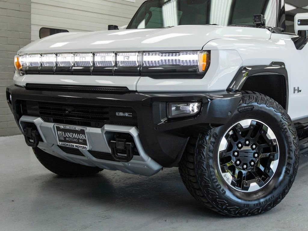 Used 2022 GMC Hummer EV Edition 1 w/ LPO, Illumination Package AWD/4WD image 17