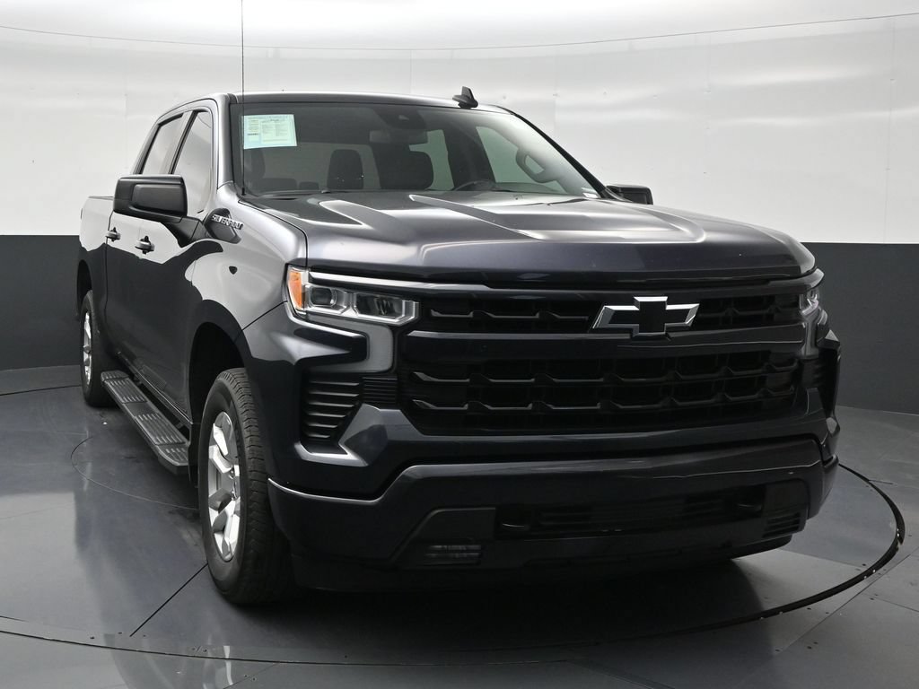 Used 2024 Chevrolet Silverado 1500 RST RWD image 7