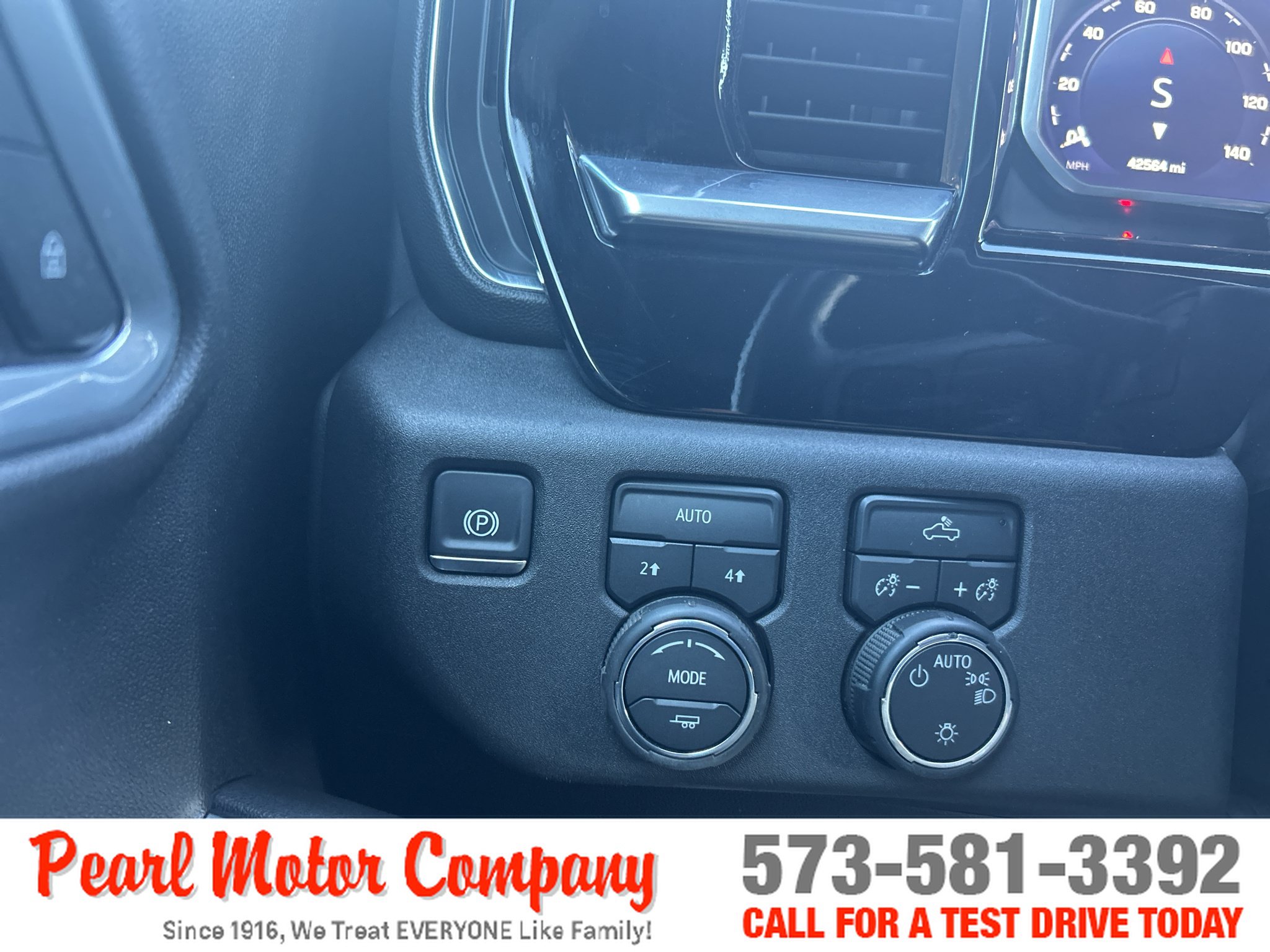 Certified 2026 Chevrolet Silverado 1500 LT AWD/4WD image 14