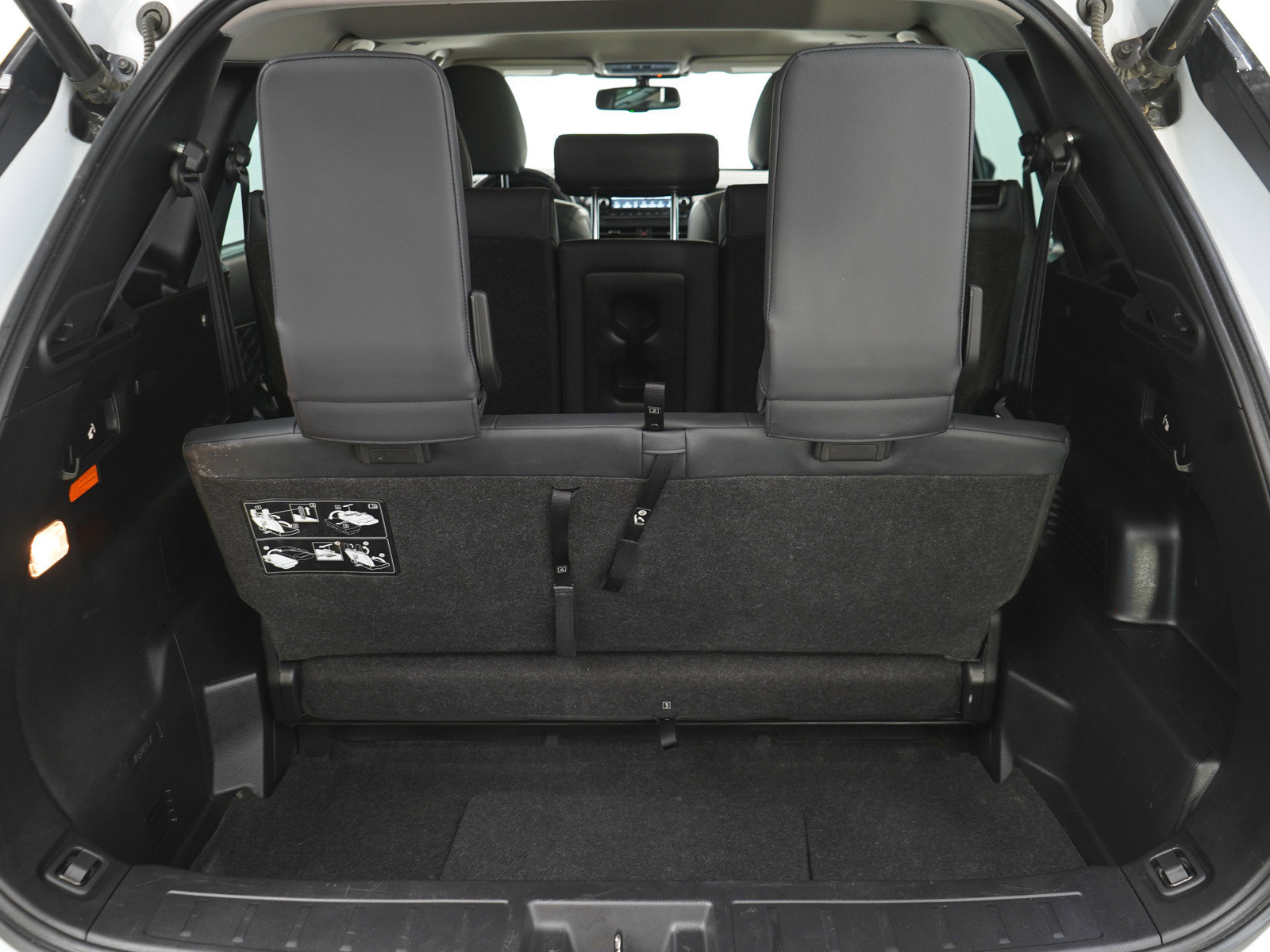 Used 2023 Mitsubishi Outlander SEL image 11