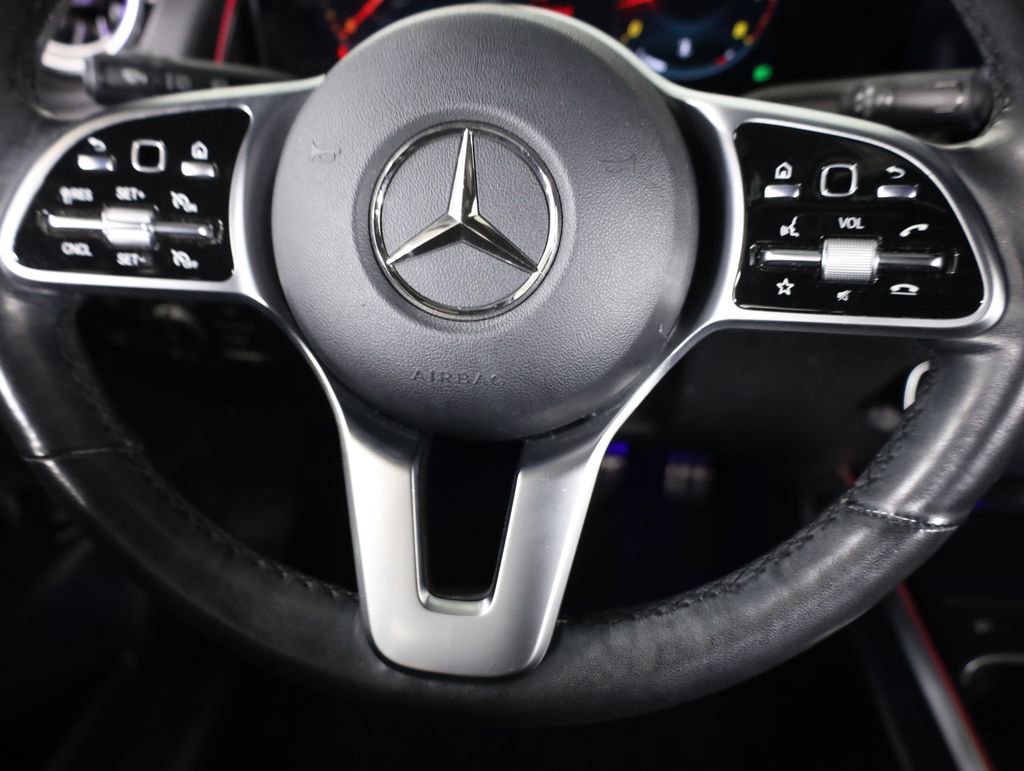 Used 2022 Mercedes-Benz GLB 250 4MATIC image 40