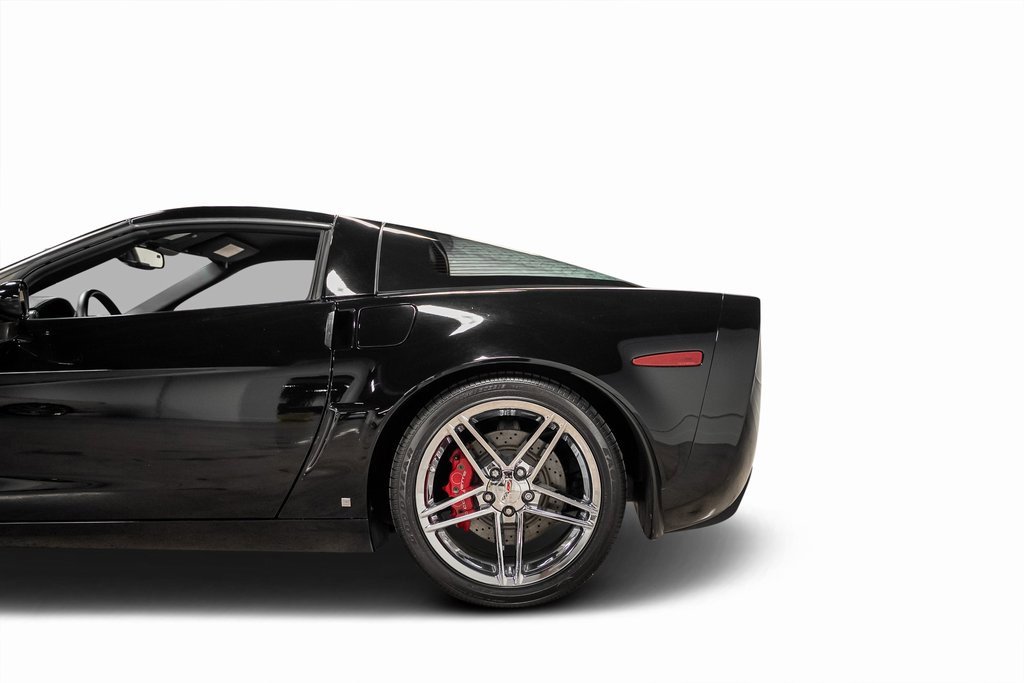 Used 2007 Chevrolet Corvette Z06 w/ Preferred Equipment Group image 13