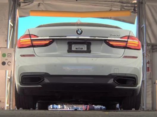 Used 2019 BMW 740i 740i Sedan 4D w/ Executive Package image 7