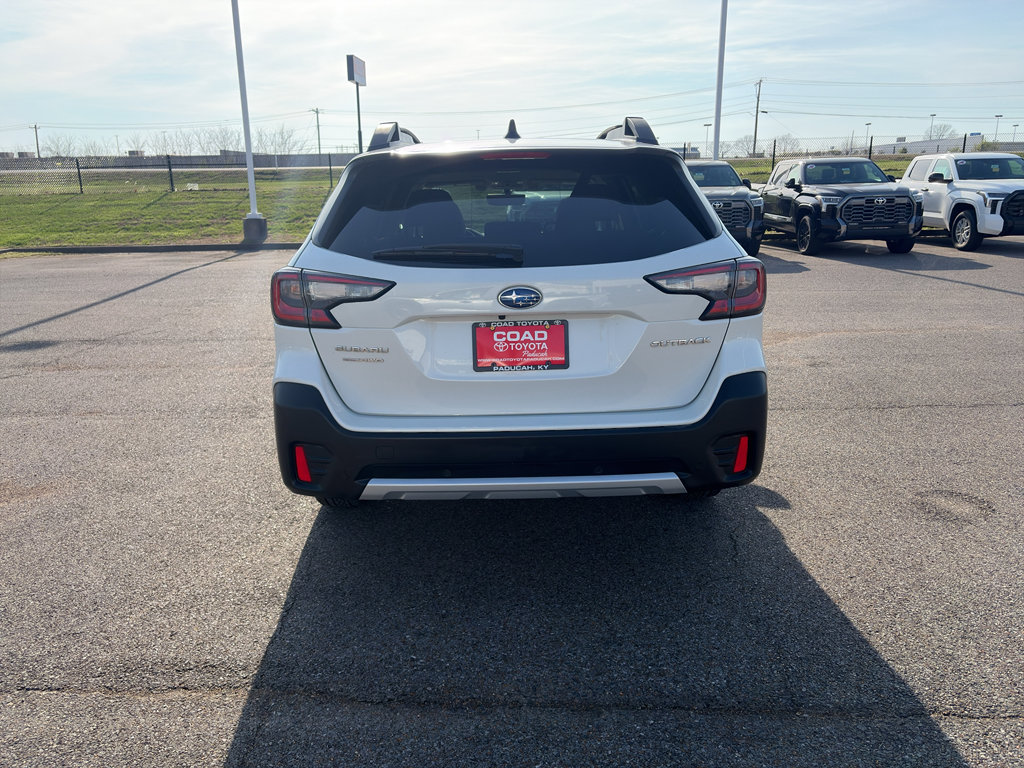 Used 2021 Subaru Outback Limited image 4