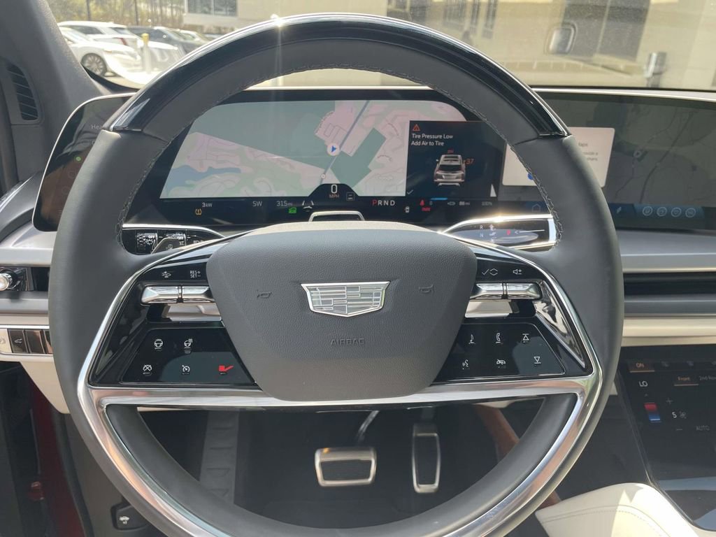 New 2026 Cadillac Vistiq Luxury w/ LPO, Premium Carpet Package image 23