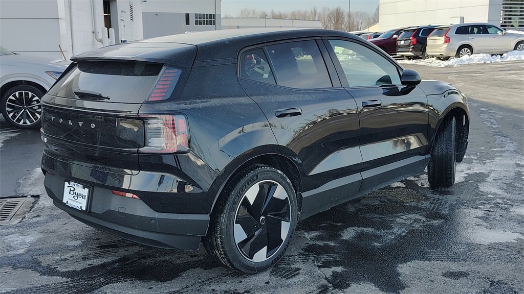 New 2026 Volvo EX30 Plus image 3