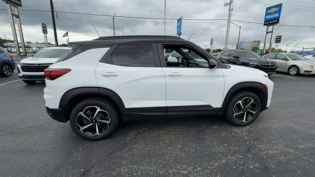 Used 2023 Chevrolet TrailBlazer RS AWD/4WD image 9