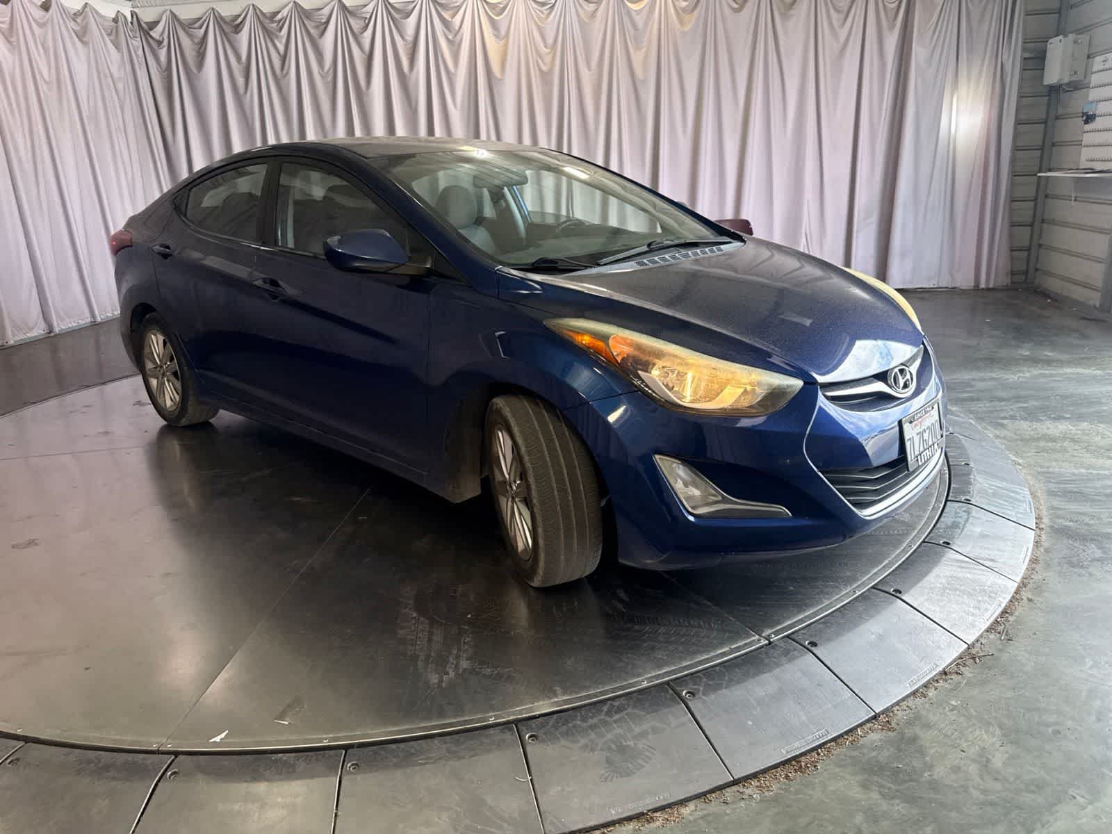 Used 2016 Hyundai Elantra SE w/ Option Group 02 FWD image 3