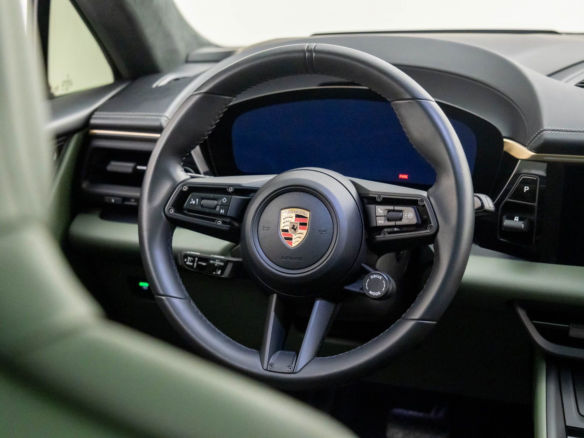 Certified 2024 Porsche Macan 4 Electric image 12