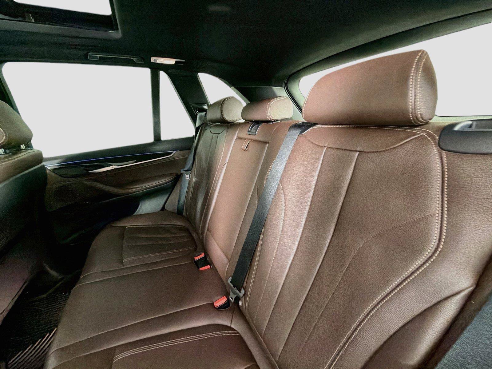 Used 2018 BMW X5 xDrive40e AWD/4WD image 25