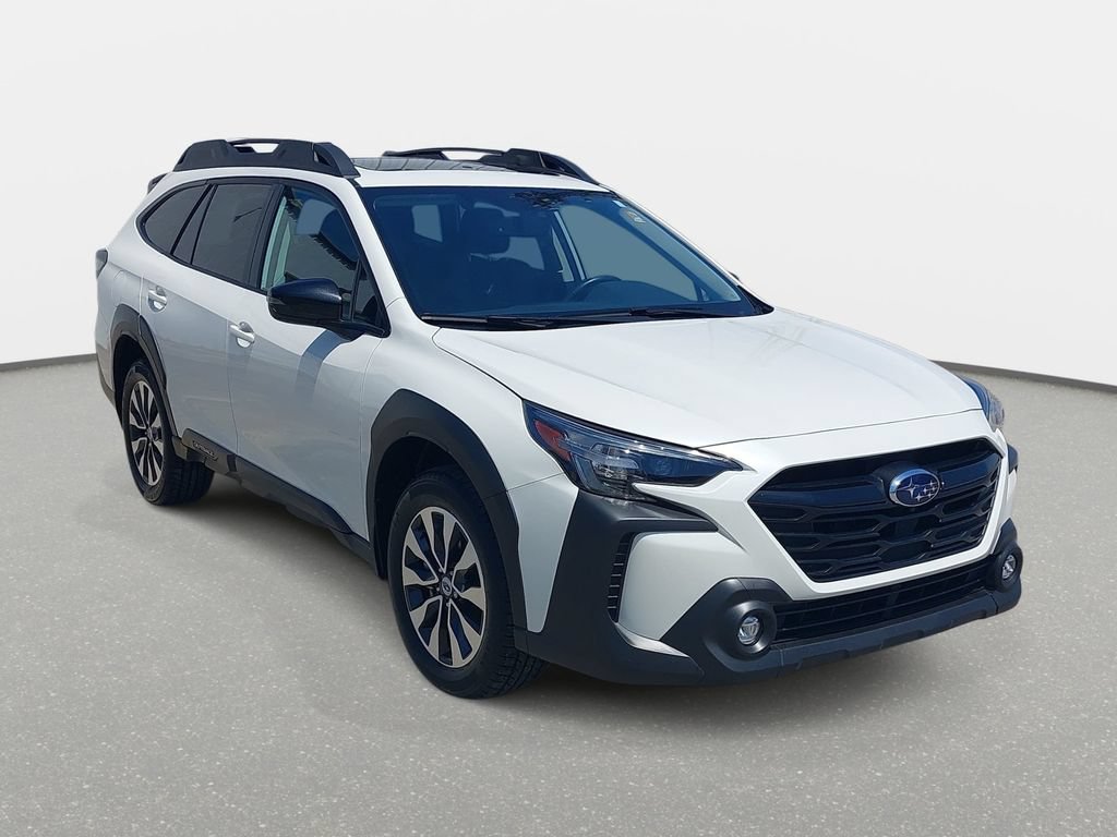Used 2025 Subaru Outback Onyx Edition XT AWD/4WD image 3
