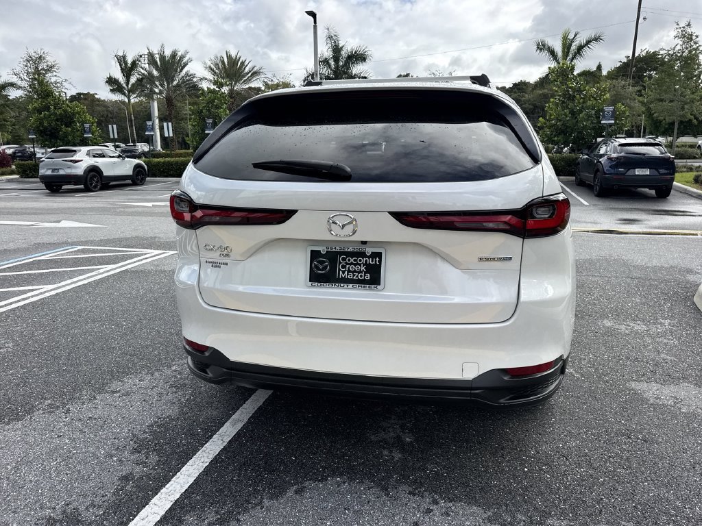 Used 2024 MAZDA CX-90 Plug-In Hybrid w/ Preferred AWD/4WD image 25