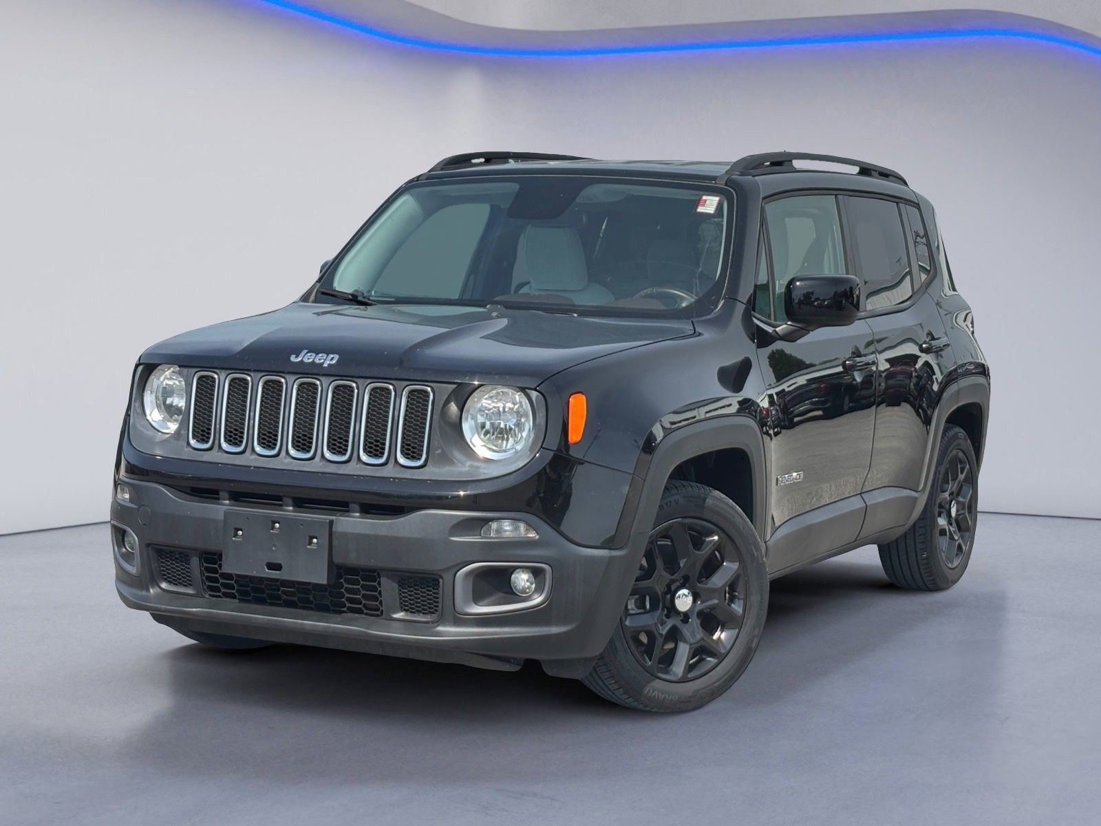 Used 2015 Jeep Renegade Latitude FWD video 2