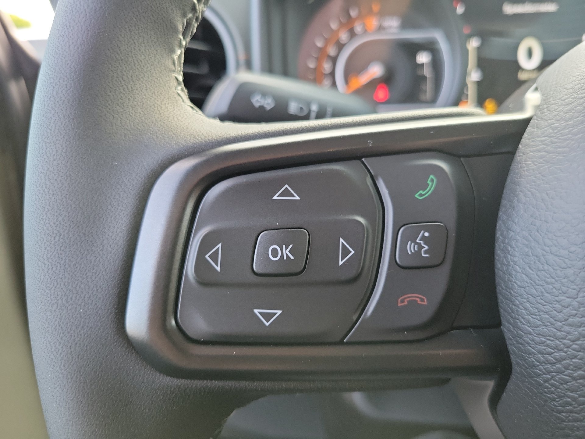 New 2026 Jeep Gladiator Mojave AWD/4WD image 5