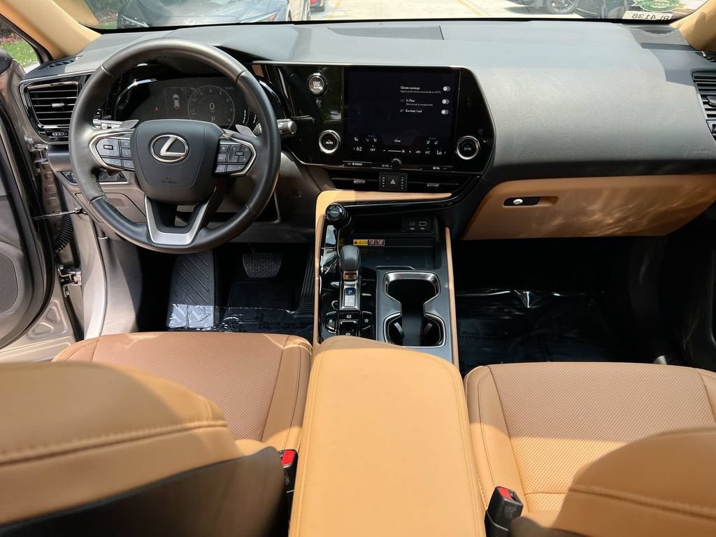 Certified 2025 Lexus NX 250 FWD w/ Accessory Package (Z1) image 20