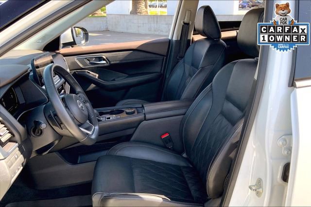 Used 2023 Nissan Rogue Platinum image 25