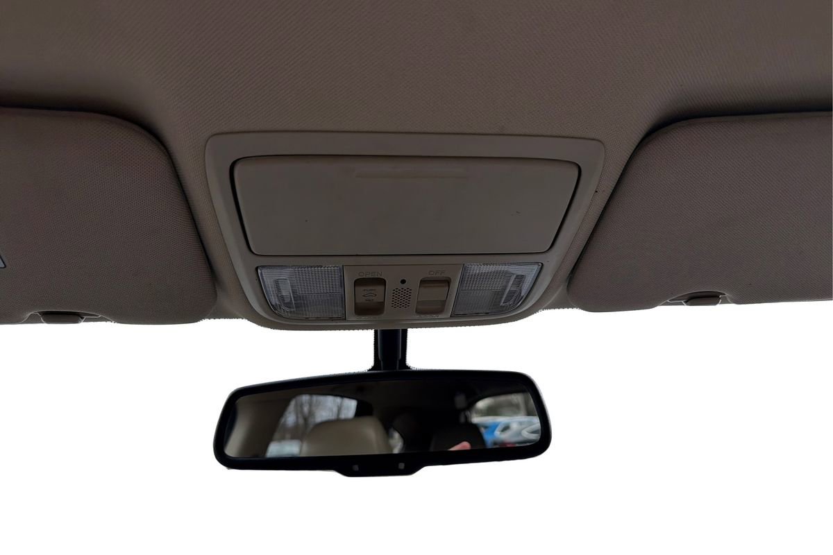 Used 2015 Honda CR-V EX-L image 16