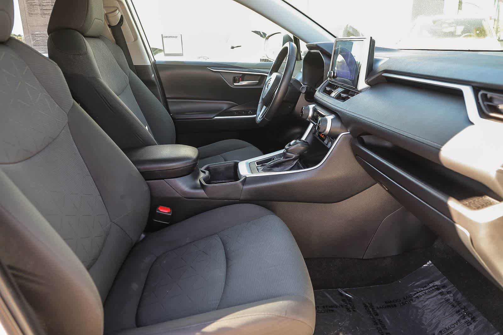 Used 2023 Toyota RAV4 XLE w/ Convenience Package FWD image 16