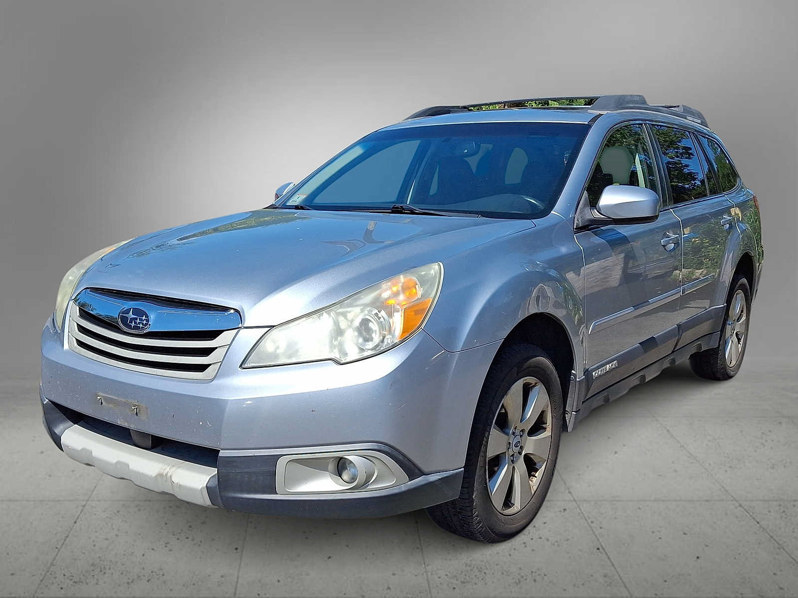 Used 2012 Subaru Outback 2.5i Limited AWD/4WD image 1
