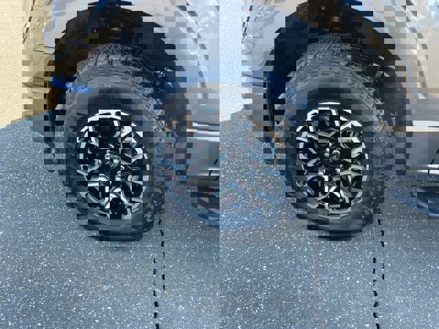 Certified 2023 Ford F150 XLT w/ Equipment Group 302A High image 27