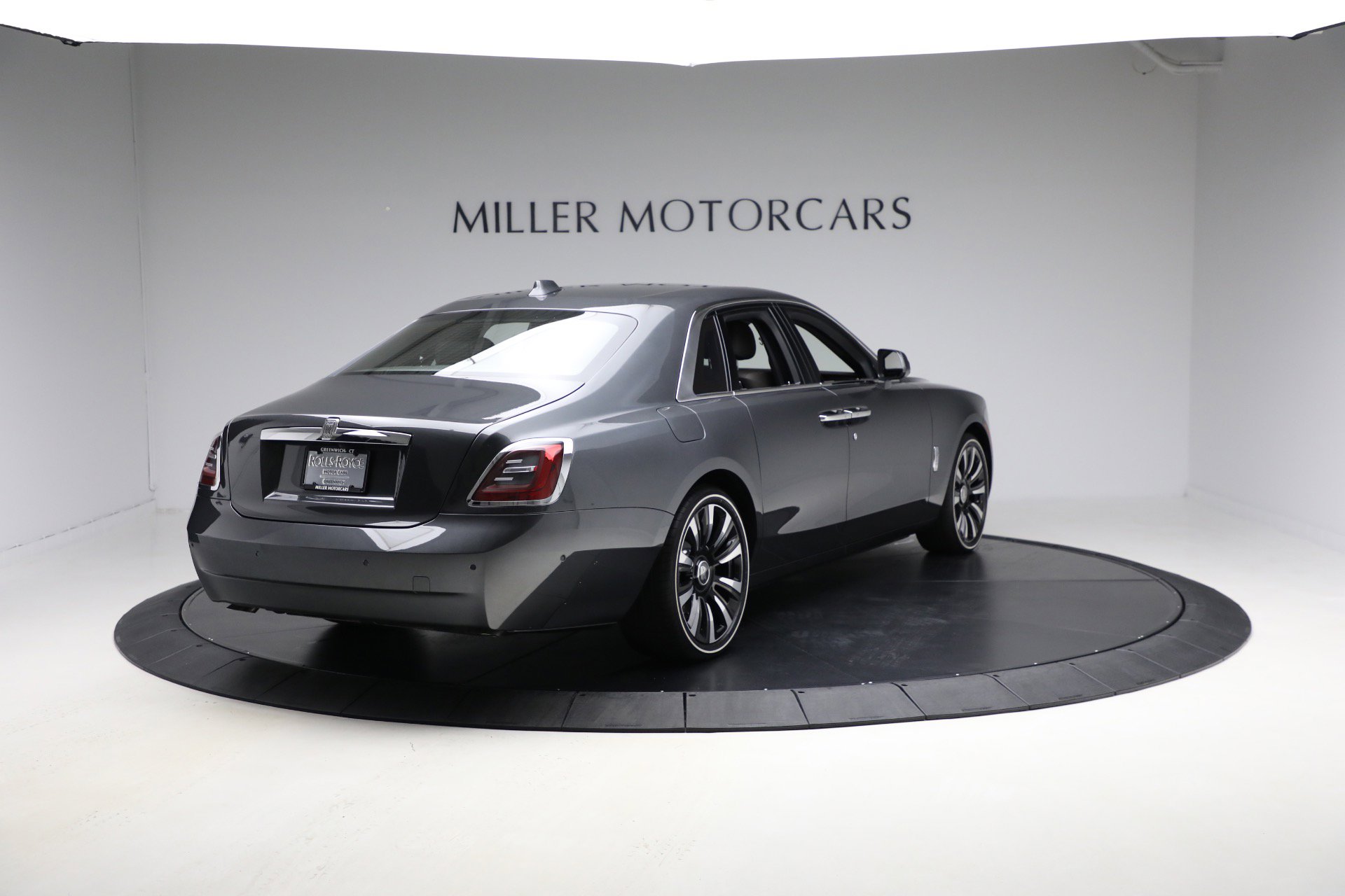 Certified 2024 Rolls-Royce Ghost Sedan image 2