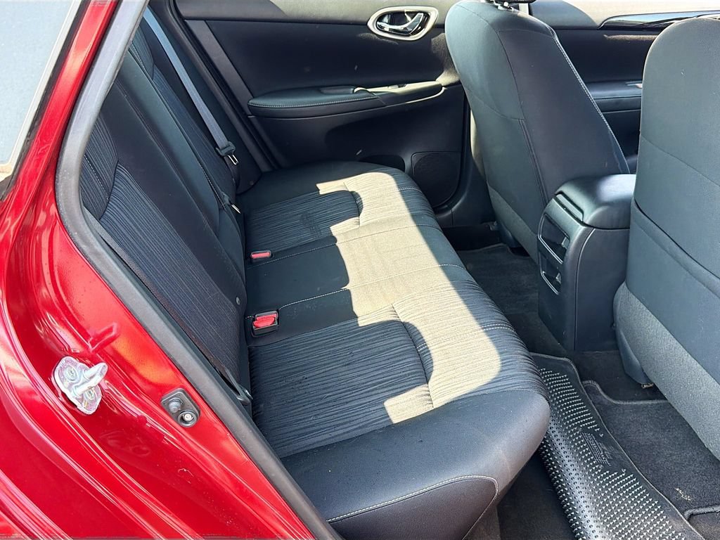 Used 2016 Nissan Sentra SV FWD image 30