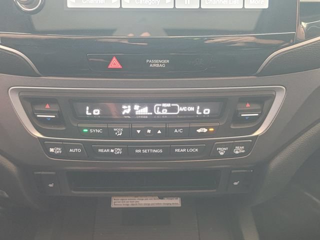Used 2021 Honda Pilot Special Edition image 19