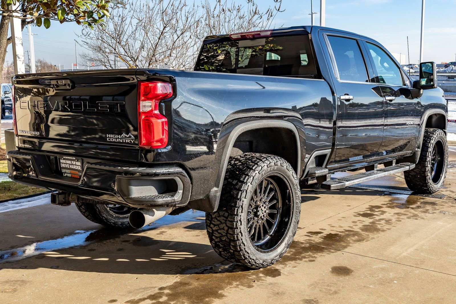 Used 2023 Chevrolet Silverado 3500 High Country w/ Z71 Off-Road Package image 10