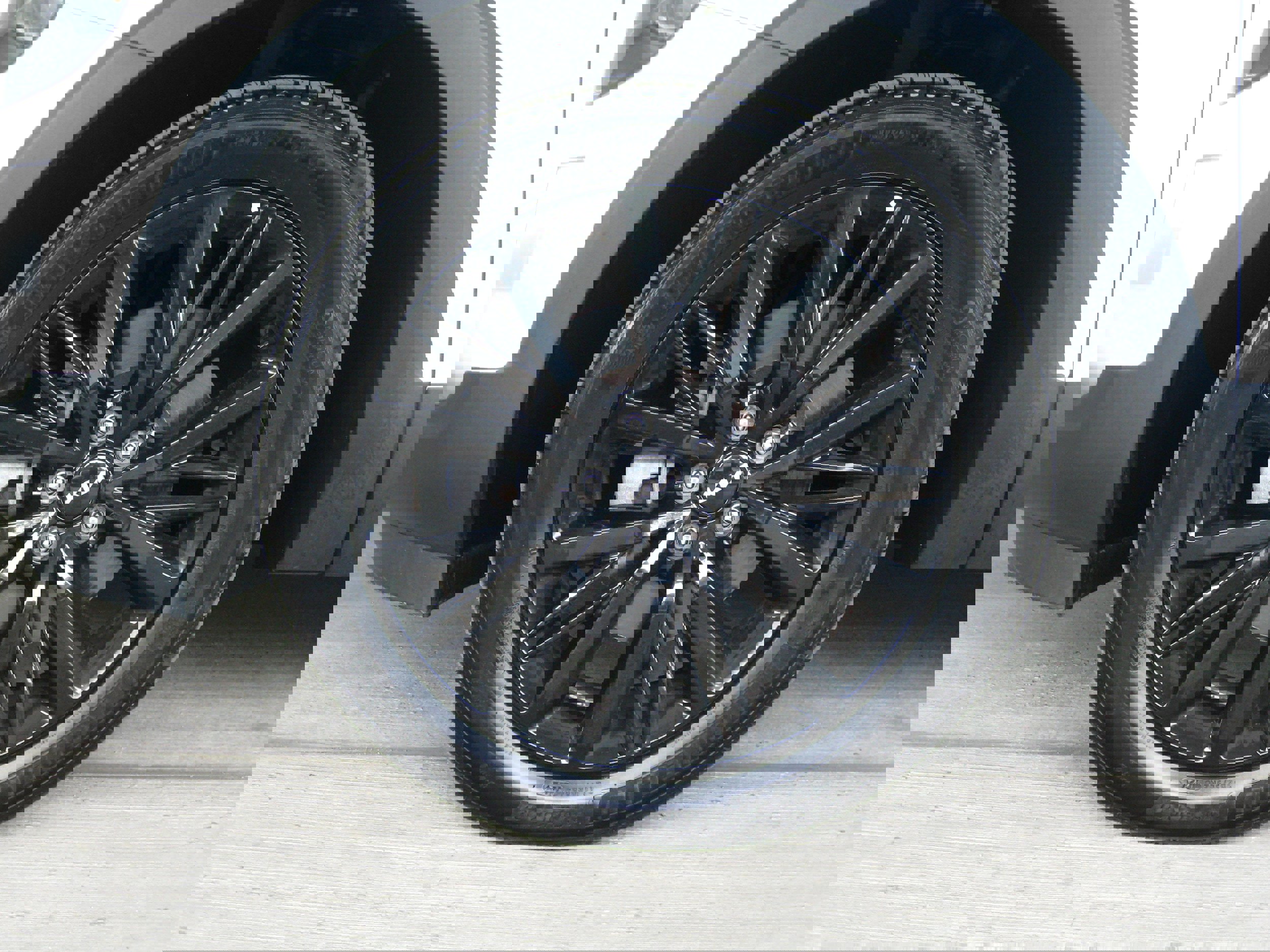 Certified 2022 Kia Telluride SX w/ SX Prestige Package image 28