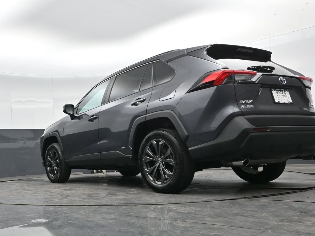 Used 2023 Toyota RAV4 XLE Premium image 48