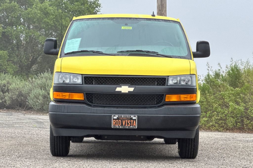 Certified 2023 Chevrolet Express 3500 Extended w/ Driver Convenience Package RWD image 9
