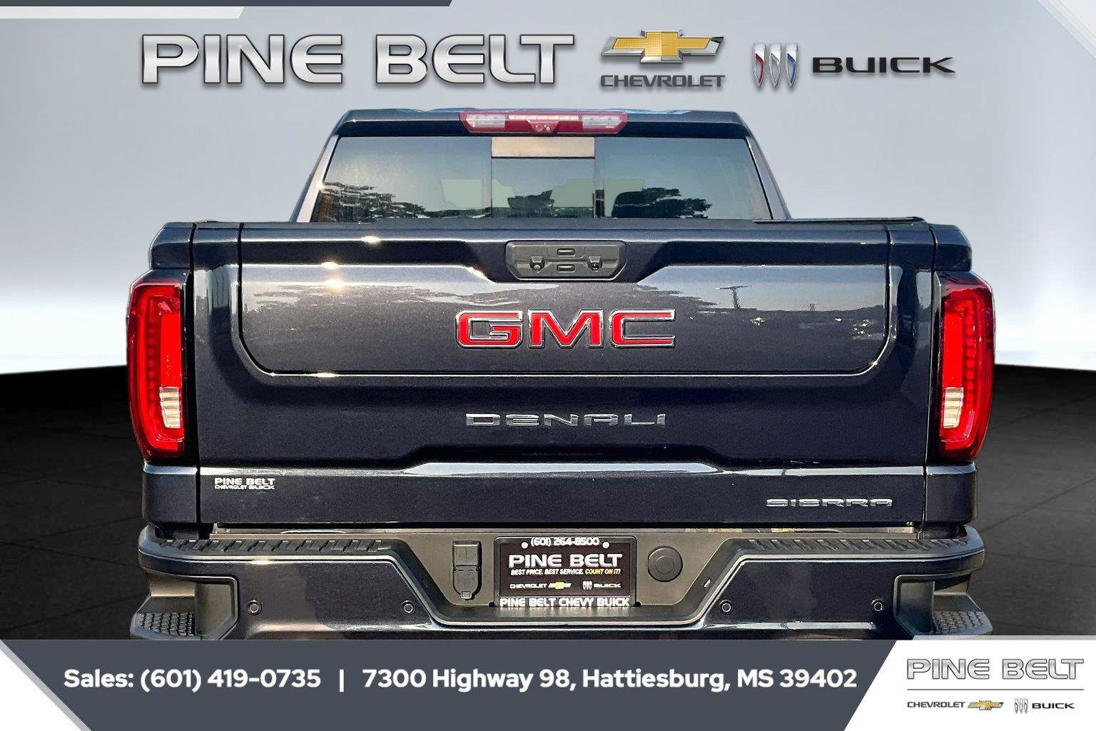 Used 2023 GMC Sierra 1500 Denali w/ Denali Reserve Package RWD image 4