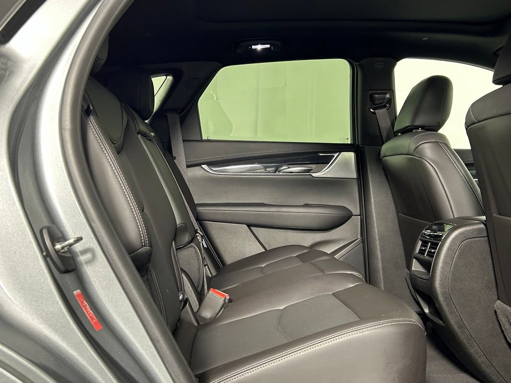 Used 2023 Cadillac XT5 Premium Luxury AWD/4WD image 13