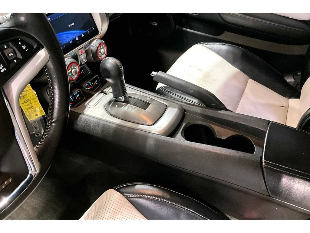 Used 2015 Chevrolet Camaro SS w/ RS Package image 18
