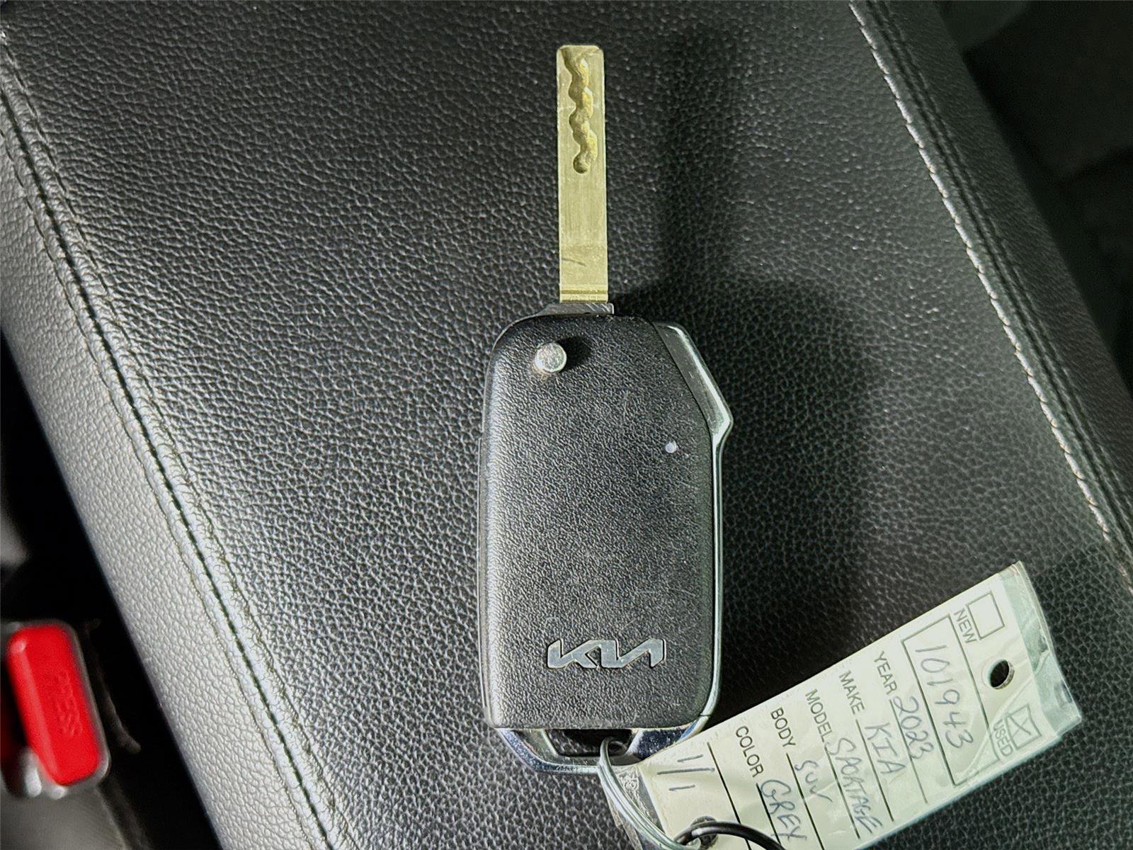 Used 2023 Kia Sportage LX image 24