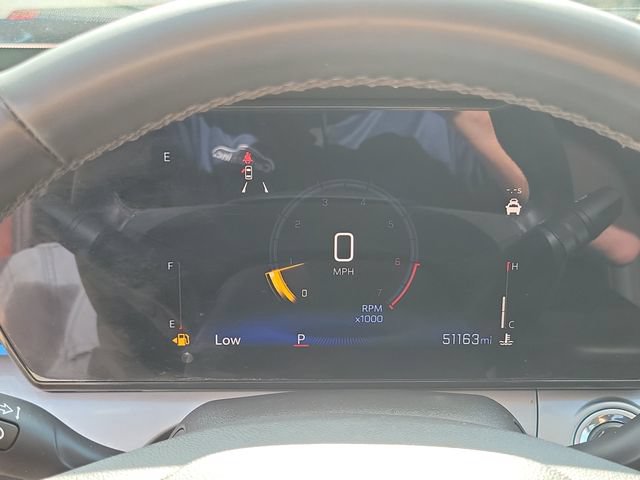 Used 2024 Chevrolet Trax LT w/ Driver Confidence Package FWD image 20