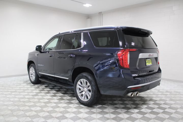Used 2023 GMC Yukon Denali AWD/4WD image 7