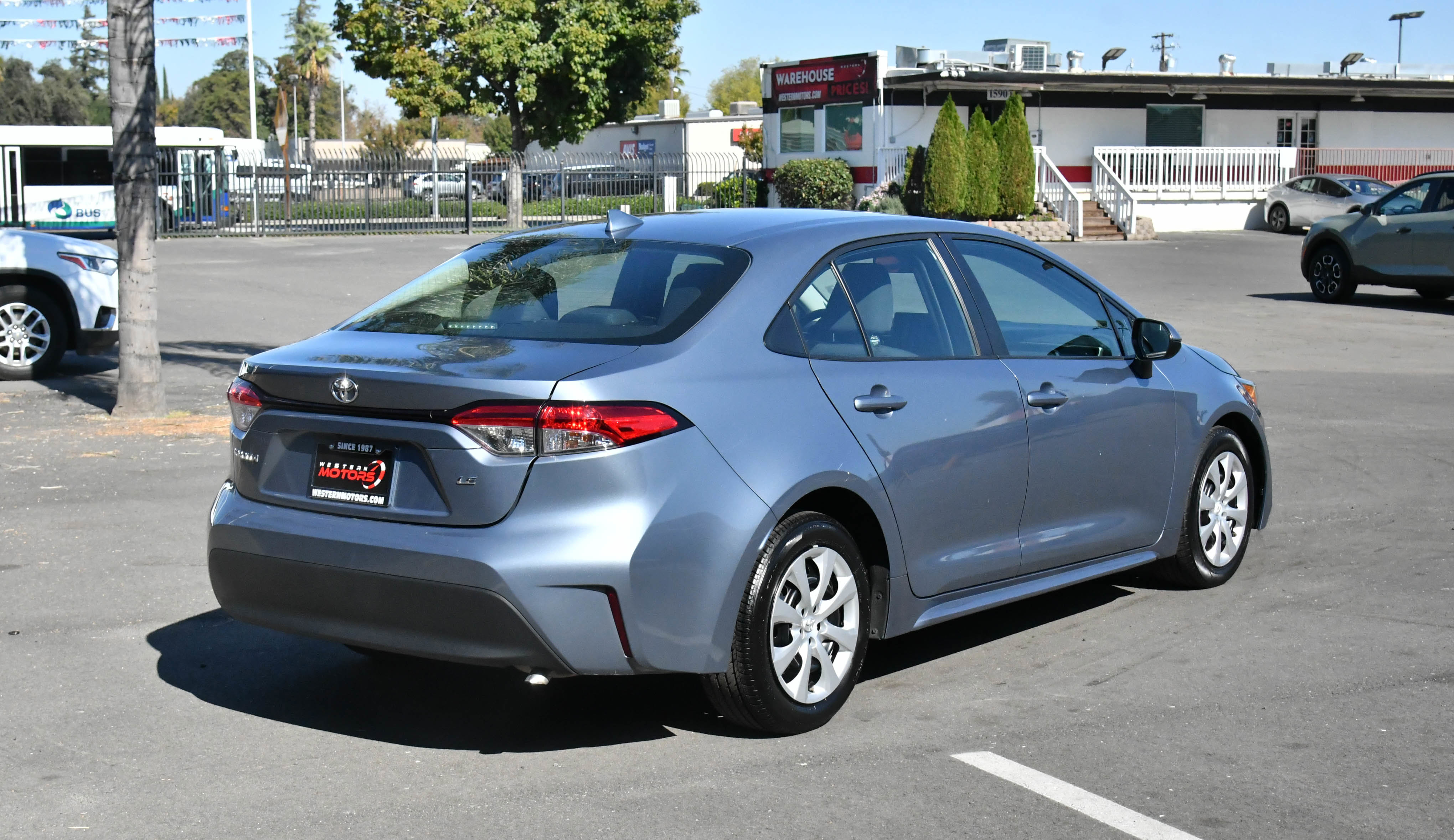 Used 2024 Toyota Corolla LE image 8